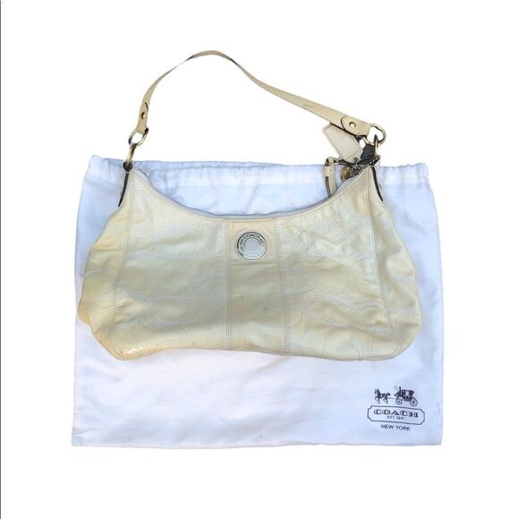 Vintage Coach Leather Shoulder Bag Purse With Dust Bag - Picture 14 of 15